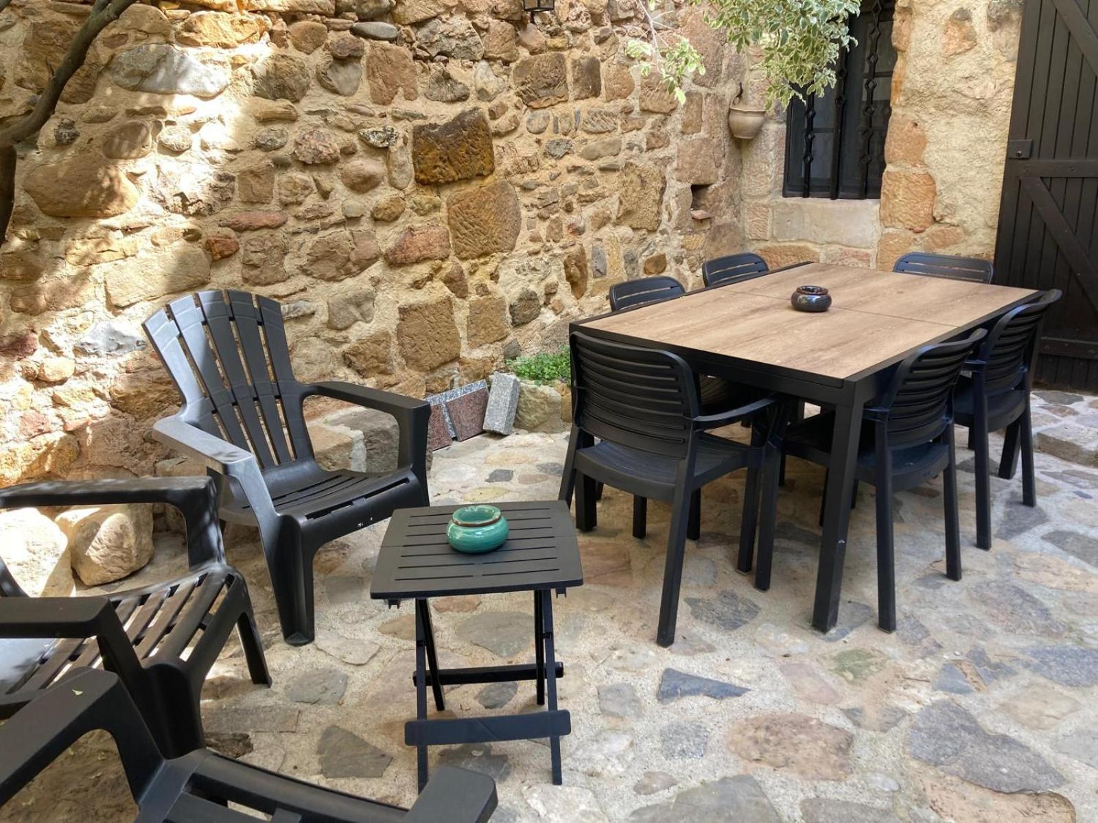 Ferienhaus Maison 2 Avec Cour Interieure